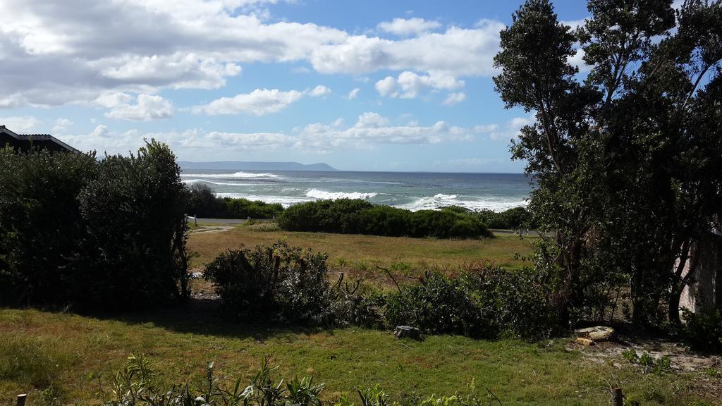 Strandloper Apartments Hermanus Buitenkant foto
