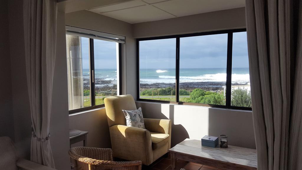 Strandloper Apartments Hermanus Buitenkant foto