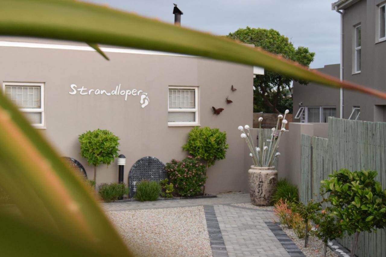 Strandloper Apartments Hermanus Buitenkant foto